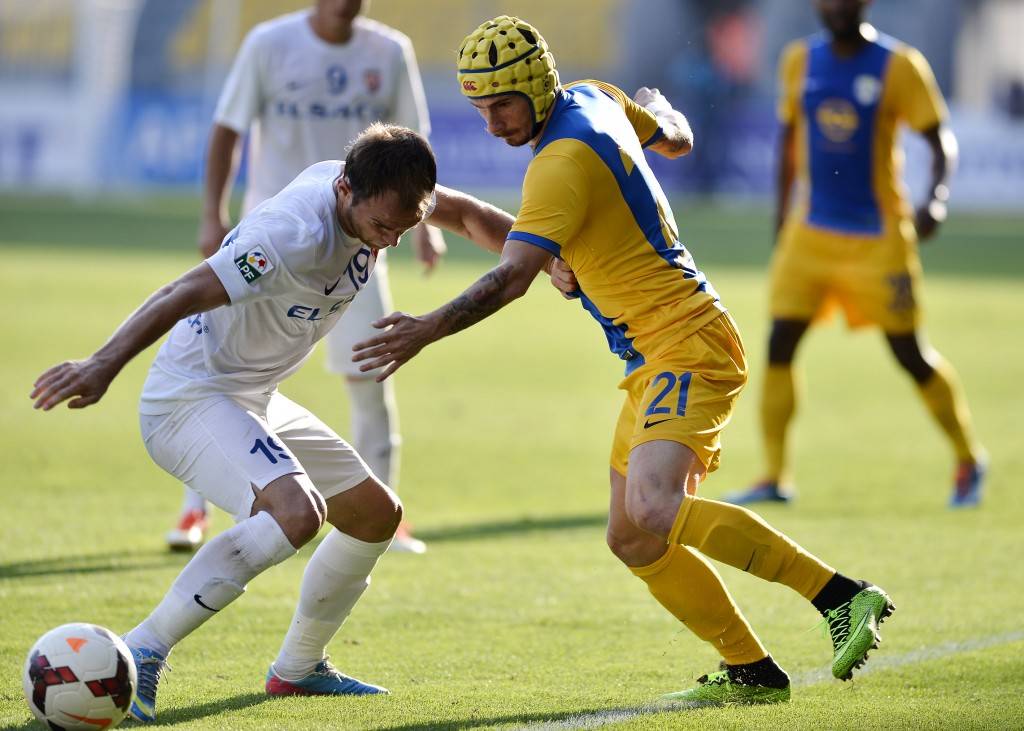 Victor_Astafei_versus_Patache_fcpetrolul.ro