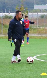 Yuksel_Yesilova_la_Petrolul_fcpetrolul.ro_mica