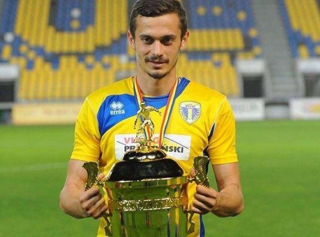 Roland Stanescu cu Cupa Romaniai, judeteana, Cristi Stavri