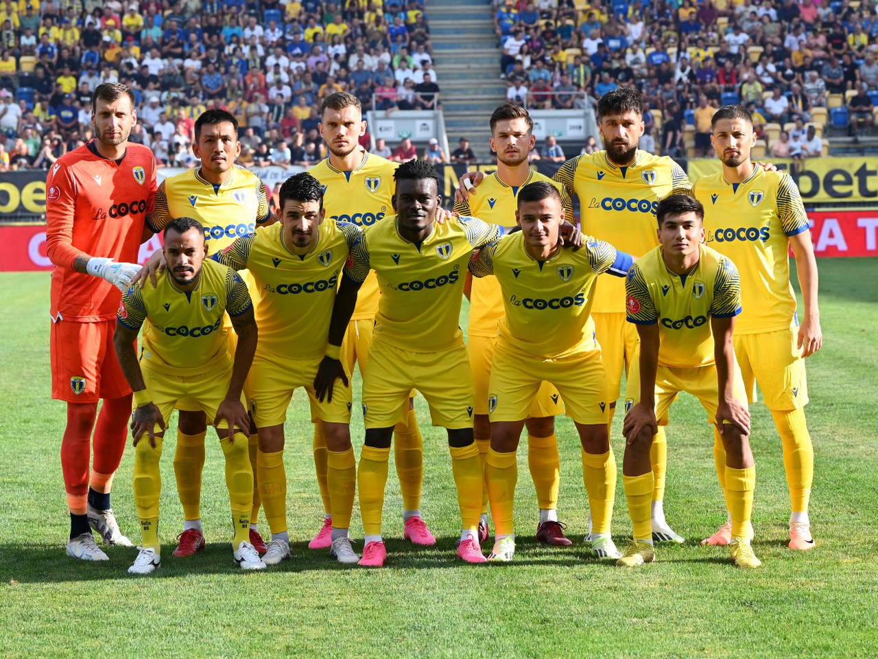 De Ce A C Tigat Fc Petrolul N Dauna Campioanei En Titre I De Ce