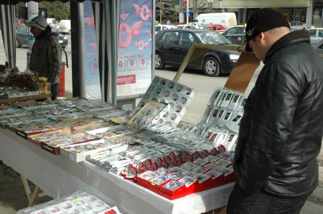 PLOIEŞTI/Află unde vor fi amplasate tarabele cu mărţişoare, flori şi cadouri PLOIEŞTI/Află unde vor fi amplasate tarabele cu mărţişoare, flori şi cadouri