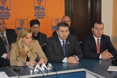 Deputatul Cristian Burlacu este candidatul PDL pentru Primăria Sinaia Deputatul Cristian Burlacu este candidatul PDL pentru Primăria Sinaia
