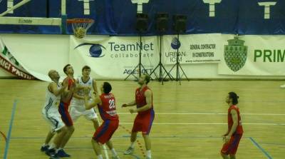 CSU Asesoft Ploieşti este singura echipă calificată în semifinalele Diviziei A după numai trei partide CSU Asesoft Ploieşti este singura echipă calificată în semifinalele Diviziei A după numai trei partide