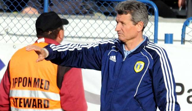 Gigi Mulţescu cere concentrare maximă la meciul de luni contra echipei CS Mioveni Gigi Mulţescu cere concentrare maximă la meciul de luni contra echipei CS Mioveni