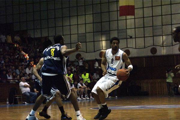 După Burlacu şi Dogaru, şi Hargrove prins dopat? După Burlacu şi Dogaru, şi Hargrove prins dopat?