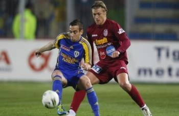 După Dinamo, francezul Damien Boudjemaa i-a pus gând rău şi Stelei După Dinamo, francezul Damien Boudjemaa i-a pus gând rău şi Stelei