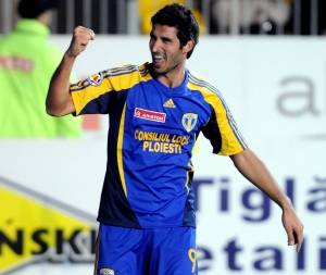 Are Hamza Younes nemulţumiri de ordin salarial? Are Hamza Younes nemulţumiri de ordin salarial?