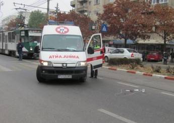 PLOIEŞTI/A dat cu maşina peste un copil de 4 ani şi a fugit de la locul faptei PLOIEŞTI/A dat cu maşina peste un copil de 4 ani şi a fugit de la locul faptei