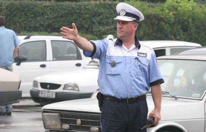 DN 1B va fi azi plin de poliţişti DN 1B va fi azi plin de poliţişti