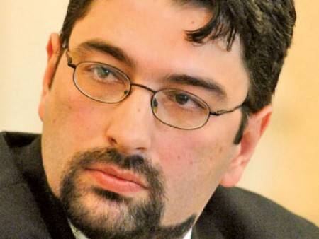 Sever Voinescu explică pe Facebook de ce nu mai merge o tură Sever Voinescu explică pe Facebook de ce nu mai merge o tură