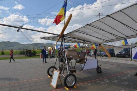 Avionul lui Aurel Vlaicu s-a întors, la un secol de la moartea sa Avionul lui Aurel Vlaicu s-a întors, la un secol de la moartea sa