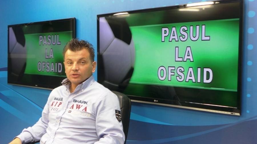 De ziua lui – unul dintre finanțatorii echipei CSM Câmpina, Adrian Nistoroiu, a primit în dar 3 puncte și postura de… șef al municipiului, la fotbal De ziua lui – unul dintre finanțatorii echipei CSM Câmpina, Adrian Nistoroiu, a primit în dar 3 puncte și postura de… șef al municipiului, la fotbal