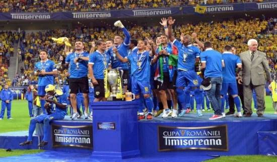 Rapid – Petrolul, ultima partidă din ediția 2013-2014 a optimilor Cupei României-Timișoreana Rapid – Petrolul, ultima partidă din ediția 2013-2014 a optimilor Cupei României-Timișoreana