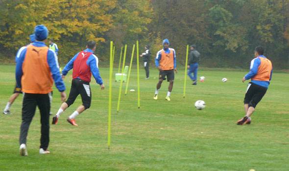 Petrolul_antrenament_la_Crangu_lui_Bot_15.X.2013_fcpetrolul.ro
