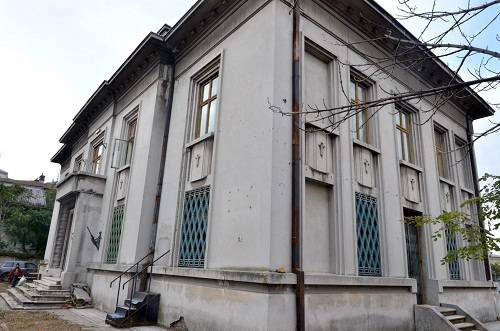 Clădire de pe Bulevard – posibil nou simbol pentru municipiul Ploieşti