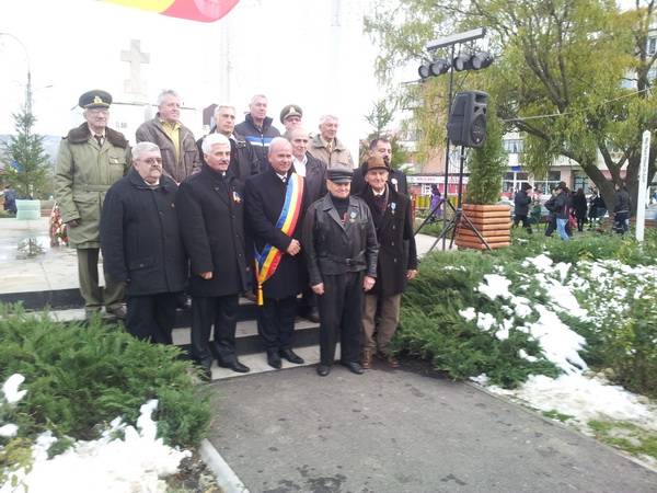 1 Decembrie la Vălenii de Munte. GALERIE FOTO 1 Decembrie la Vălenii de Munte. GALERIE FOTO