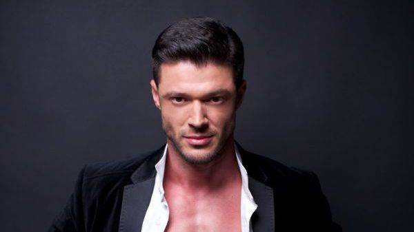 Victor Slav divorţează de Bianca Drăguşanu Victor Slav divorţează de Bianca Drăguşanu