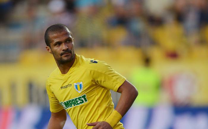 Prietenului de la Petrolul al regretatului Maicon, Geraldo Alves, nu-i vine să creadă pe cine a pierdut! Prietenului de la Petrolul al regretatului Maicon, Geraldo Alves, nu-i vine să creadă pe cine a pierdut!