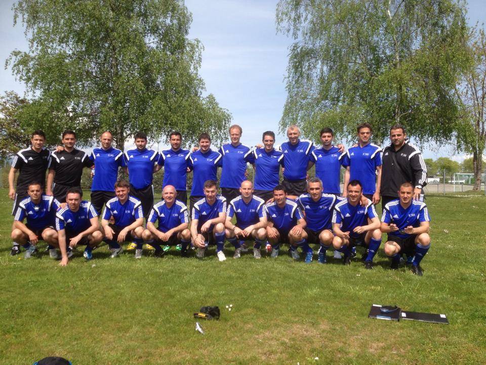 Doi antrenori ploieșteni de fotbal – instruiți de UEFA, la Nyon, pentru licența PRO Doi antrenori ploieșteni de fotbal – instruiți de UEFA, la Nyon, pentru licența PRO