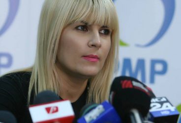 Elena Udrea vine, vineri, la Ploieşti