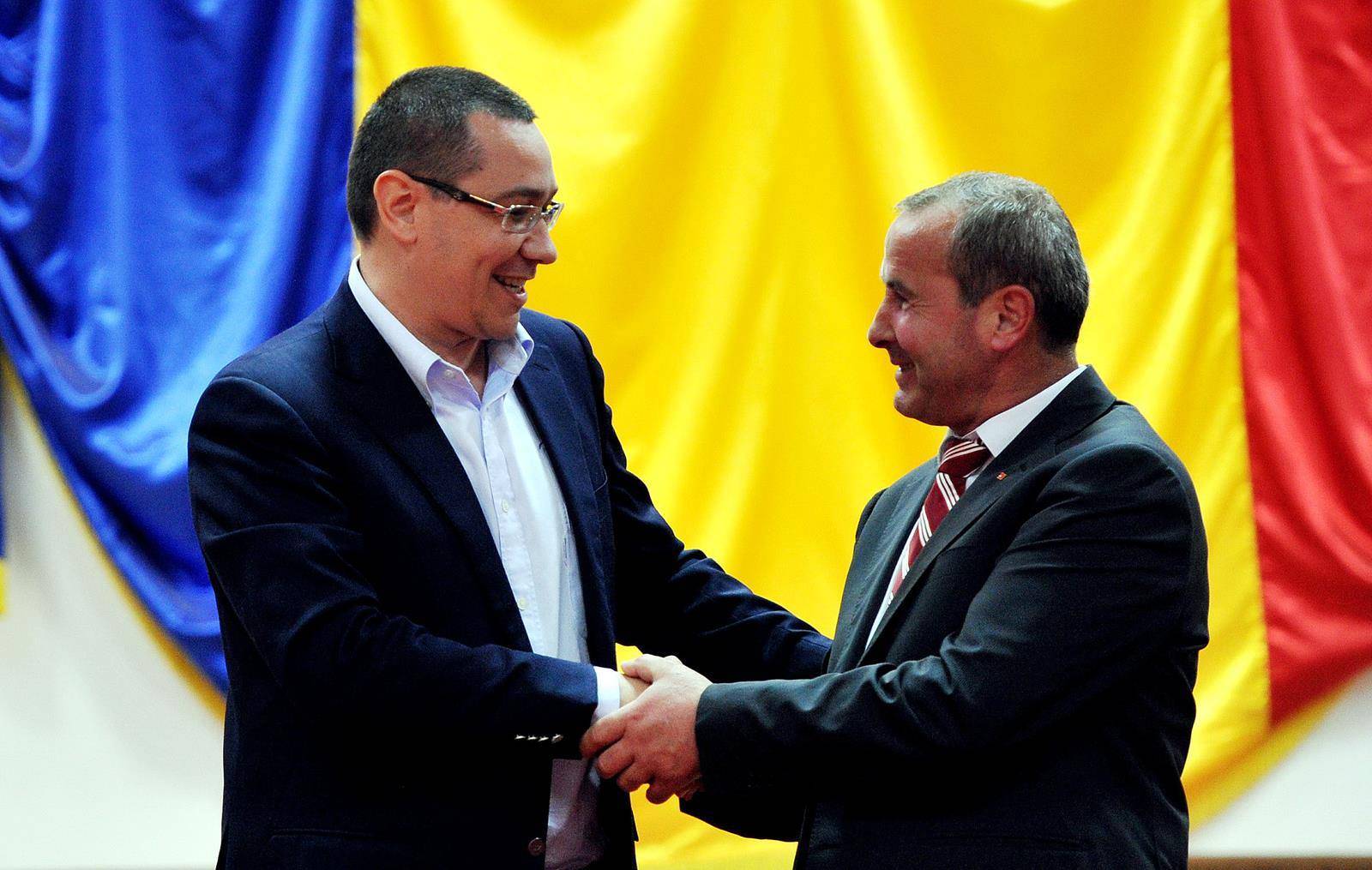 Sandu Tudor, candidatul PSD la Primăria Păuleşti, susţinut de premierul Victor Ponta Sandu Tudor, candidatul PSD la Primăria Păuleşti, susţinut de premierul Victor Ponta