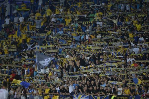 După ratarea calificării în grupele Europa League, fanii Petrolului – răsfățați cu două… cadouri După ratarea calificării în grupele Europa League, fanii Petrolului – răsfățați cu două… cadouri