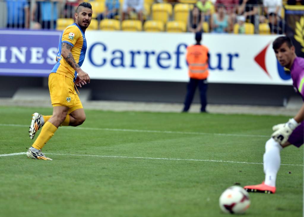 Mutu a marcat cel mai rapid gol din carieră și a deschis balul de sub soarele torid! Mutu a marcat cel mai rapid gol din carieră și a deschis balul de sub soarele torid!