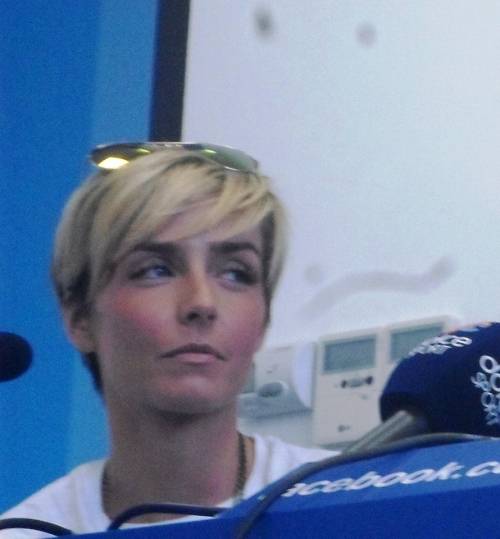 Sandra_ofiter_de_presa_Dinamo_zagreb_fcpetrolul.ro_mica