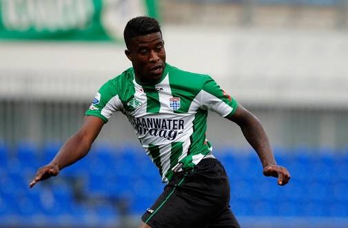 Siteul www.fanatik.ro “transferă” la Petrolul un olandez care habar nu are că… vine la Ploiești! Siteul www.fanatik.ro “transferă” la Petrolul un olandez care habar nu are că… vine la Ploiești!