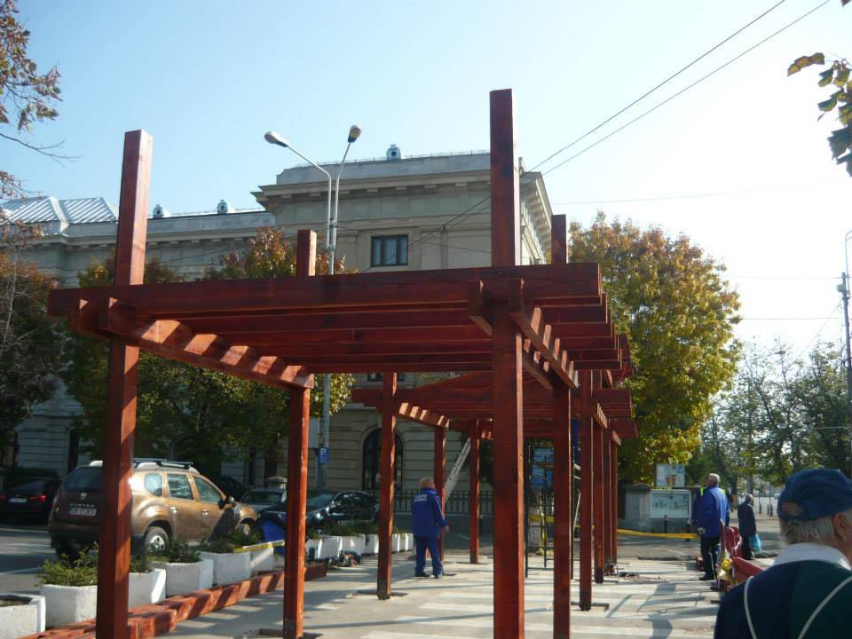 Cum arată noua staţie de autobuz din centru Cum arată noua staţie de autobuz din centru