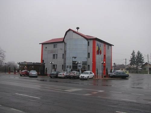 Bucov. Impozitele locale vor putea fi plătite şi la Căminele Culturale din satele Chiţorani şi Pleaşa Bucov. Impozitele locale vor putea fi plătite şi la Căminele Culturale din satele Chiţorani şi Pleaşa