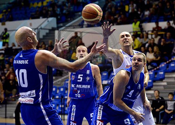 Thriller la “Olimpia”! Cu mare efort și ambiție uriașă, CSU Asesoft a câștigat primul meci din finala LNBM Thriller la “Olimpia”! Cu mare efort și ambiție uriașă, CSU Asesoft a câștigat primul meci din finala LNBM