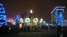 Târg de Crăciun, parc de distracţii şi un trenuleţ al zăpezii în Ploieşti, de sărbători