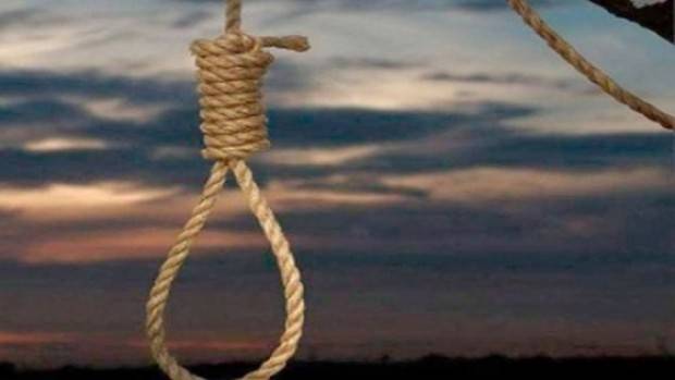 Tentativă de sinucidere în Rîfov. Un bărbat a încercat să se spânzure Tentativă de sinucidere în Rîfov. Un bărbat a încercat să se spânzure