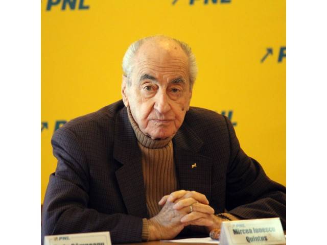 Lansarea candidaţilor PNL, la Sala Sporturilor din Ploieşti, de ziua lui Mircea Ionescu Quintus