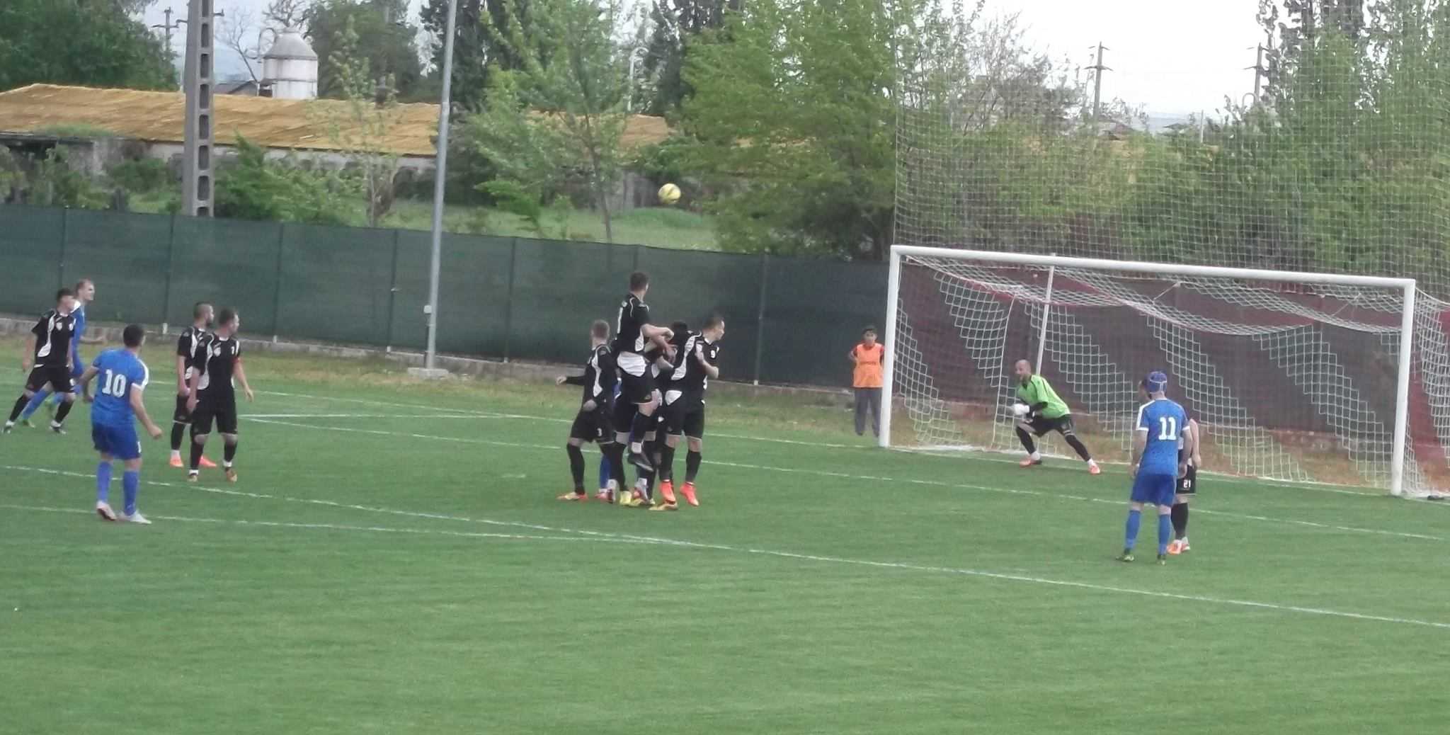 Prahova ar trebui să aibă… două echipe la barajul pentru Liga a III-a! A arătat-o derbiul Ligii A Prahova ar trebui să aibă… două echipe la barajul pentru Liga a III-a! A arătat-o derbiul Ligii A