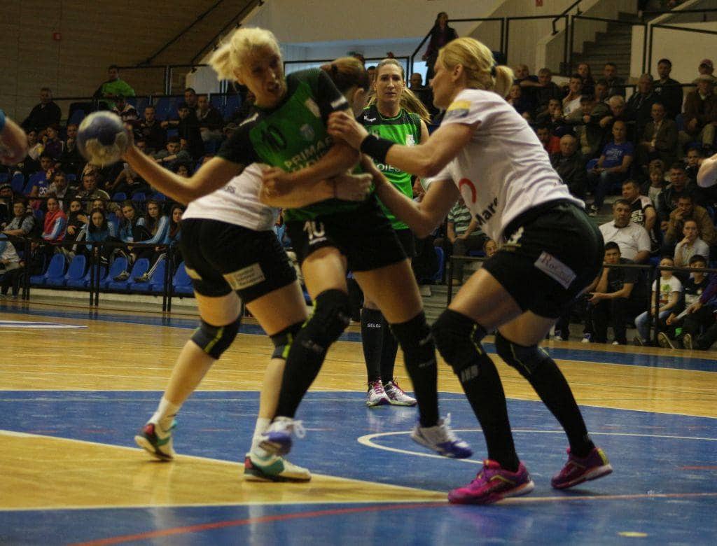 “Dubla” handbalistică Ploiești-Baia Mare s-a încheiat remiză. Fetele, învinse; băieții – câștigători “Dubla” handbalistică Ploiești-Baia Mare s-a încheiat remiză. Fetele, învinse; băieții – câștigători