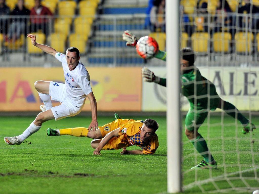 Horror-ul dinaintea… colapsului: eșec drastic al Petrolului pe arena Ilie Oană! Horror-ul dinaintea… colapsului: eșec drastic al Petrolului pe arena Ilie Oană!