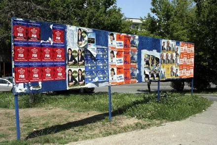 Câţi bani cheltuie primăria pentru panourile electorale