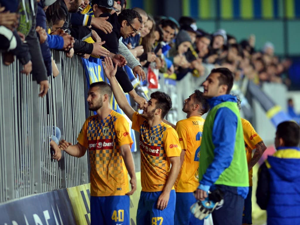 Frecție la…. piciorul de lemn: Petrolul penalizată cu 6 puncte și amendată cu 120.000 de lei Frecție la…. piciorul de lemn: Petrolul penalizată cu 6 puncte și amendată cu 120.000 de lei