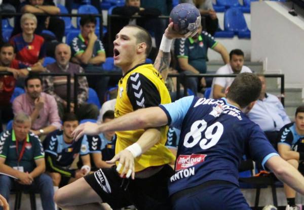 Sâmbătă, baschet la Timișoara și handbal, amical și oficial, la “Olimpia”, pentru CSM Ploiești Sâmbătă, baschet la Timișoara și handbal, amical și oficial, la “Olimpia”, pentru CSM Ploiești
