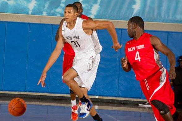 Chiar că ziua și transferul la CSM Ploiești: a fost semnat americano-jamaicanul Kyle Hunt. A fost aproape de NBA!