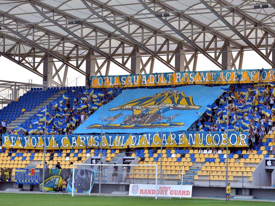 Petrolul 52 coregrafie cu AS Tufeni, P2, Facebook