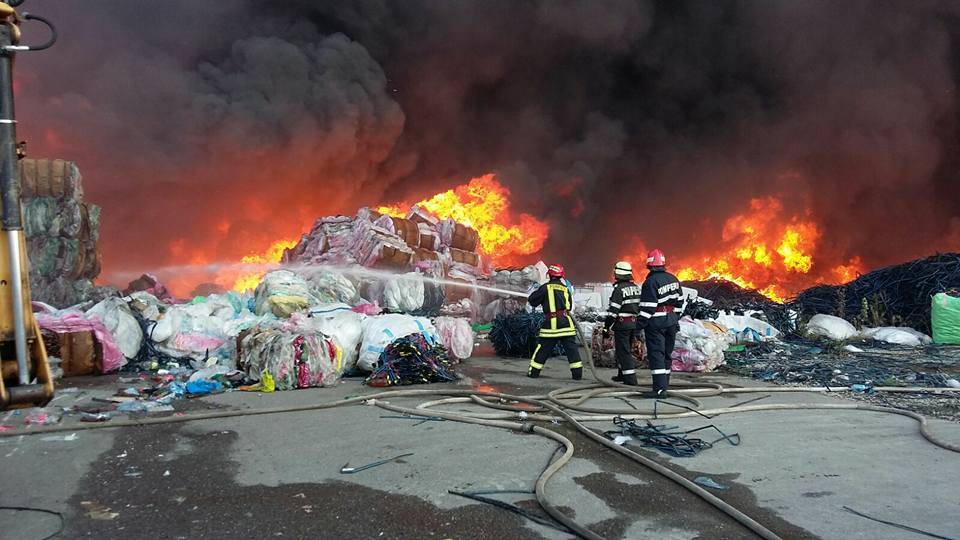 Cum a izbucnit incendiul de la Floreşti Cum a izbucnit incendiul de la Floreşti