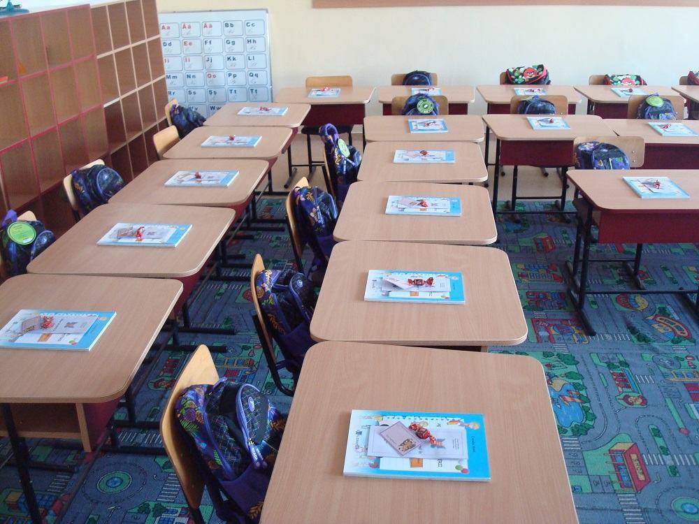 Sondaj FNAP-IP: 80% dintre părinţi nu agreează educaţia online