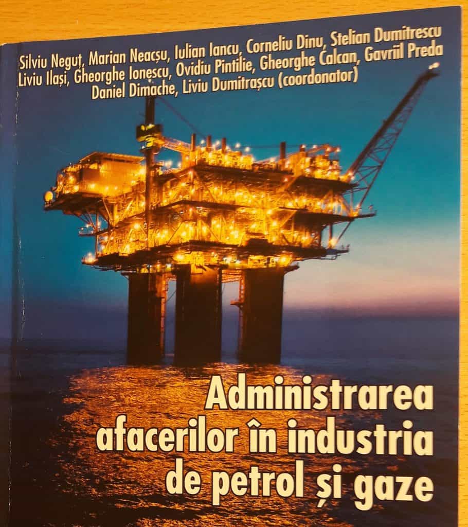 Prof. Liviu Dumitraşcu a pus între coperţi petrol, televiziune şi pedagogie Prof. Liviu Dumitraşcu a pus între coperţi petrol, televiziune şi pedagogie