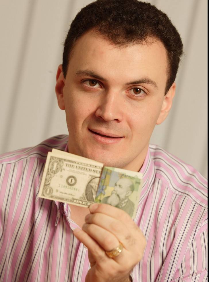 Sebastian Ghiţă şi Iulian Bădescu – achitaţi în dosarul finanţării echipei Asesoft Sebastian Ghiţă şi Iulian Bădescu – achitaţi în dosarul finanţării echipei Asesoft