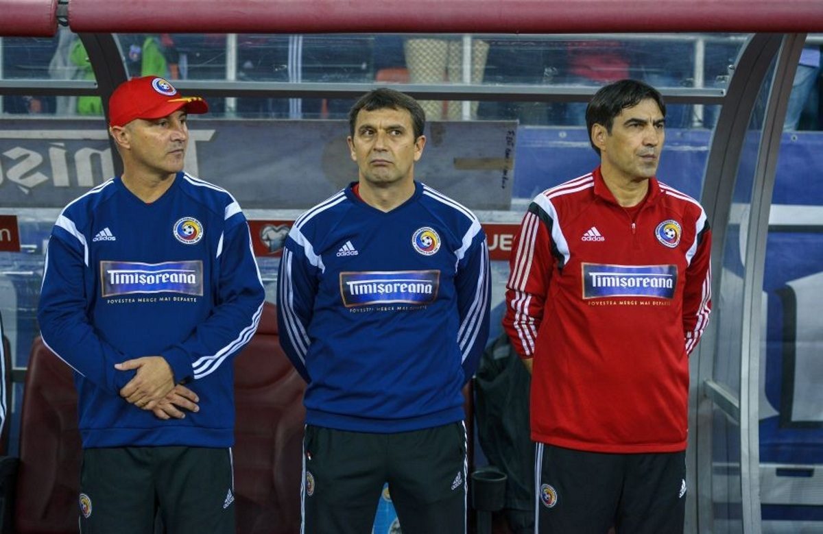 Vivi Rachita, Eugen Neagoe si Victor Piturca, la echipa nationala, Facebook