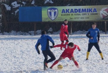 Titularii de la Petrolul ’52, cu alergările și forța, iar testații – la luptat cu… omătul de la Pleașa