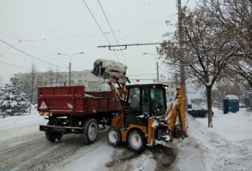 Cum s-a acţionat pentru deszăpezire la Ploieşti
